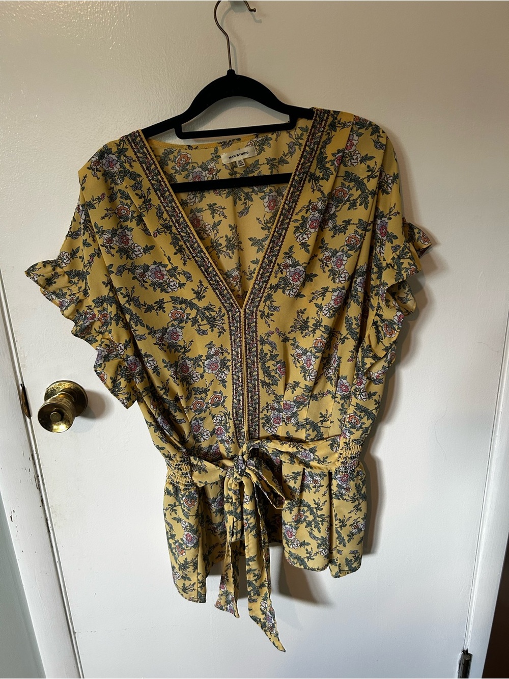 Max Studio Yellow Floral Tie-Front V-Neck Blouse Flutter Sleeve Boho Smocked